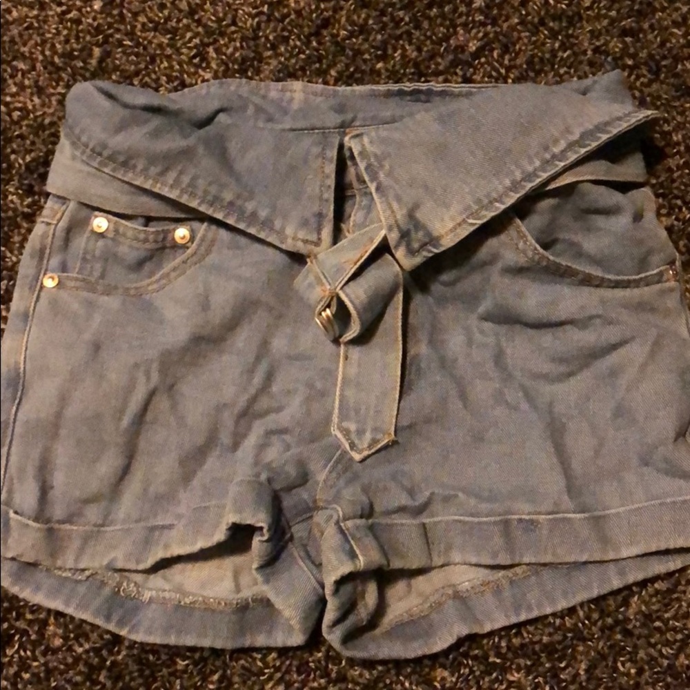 Cute shorts from forever 21!